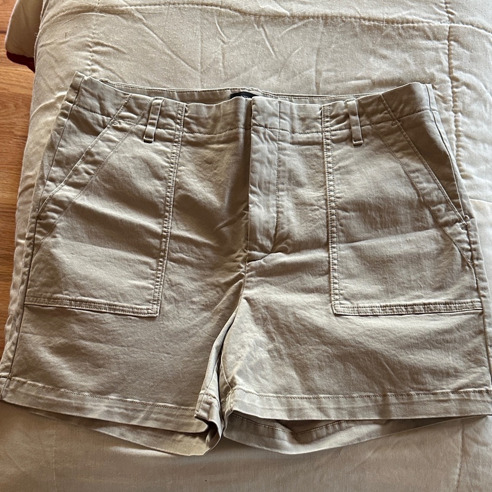 Banana Republic Tan Women's Shorts